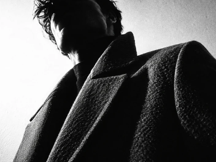 High-Contrast Mono